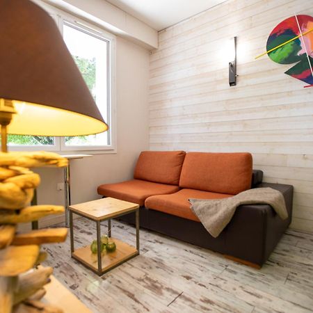 La Loge Theuriet - Bord De Lac Annecy Exterior photo