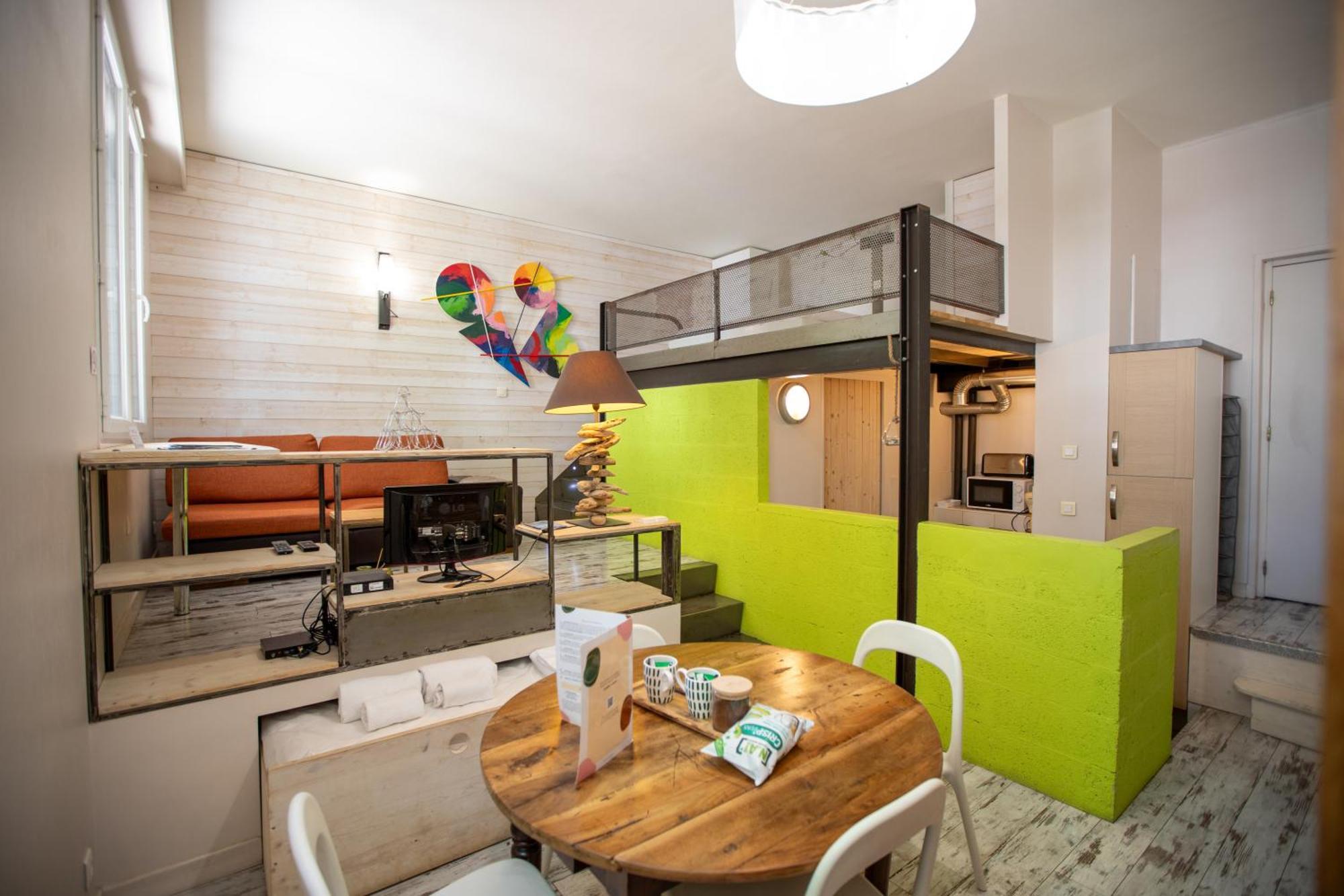 La Loge Theuriet - Bord De Lac Annecy Exterior photo